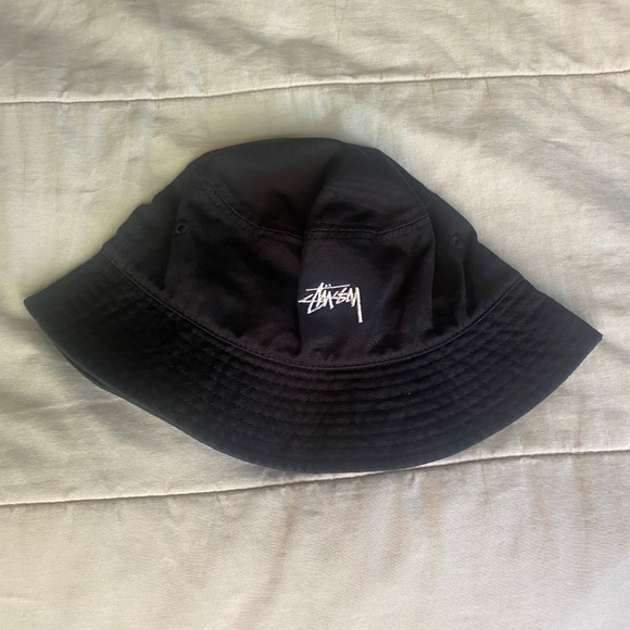 Stussy Other - Stussy Bucket Hat Black Stock Logo Embroidered L/XL